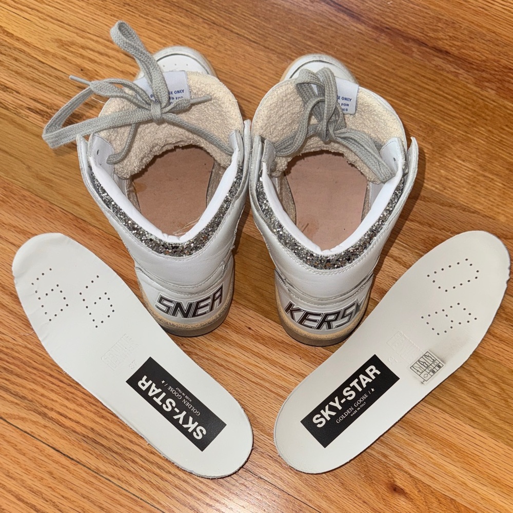 Golden Goose White Sneakers with Silver Star - Picture 9 of 10